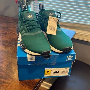 Women’s Adidas NMD size 9